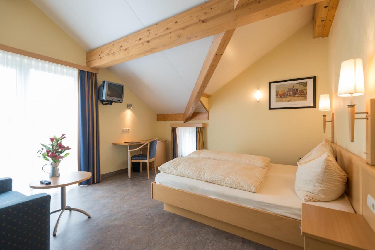 Hotel Burg Hof Εξωτερικό φωτογραφία